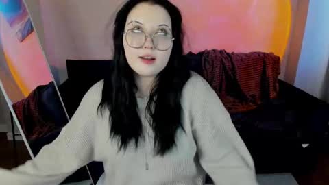 kira online show from February 13, 2:48 am