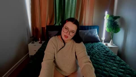 kira online show from February 21, 6:27 am