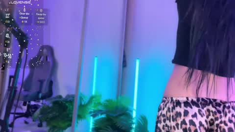 Kira online show from April 18, 1:07 am