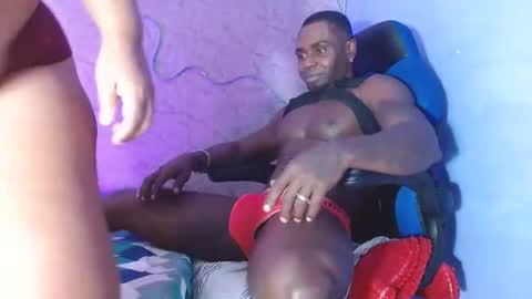 kira-squir online show from October 29, 5:20 am