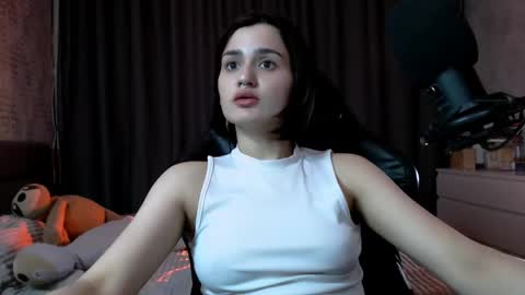 Kira  follow me  online show from May 15, 11:56 pm