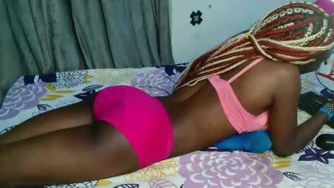 kirah_hot online show from October 9, 9:37 am