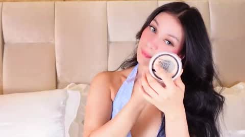 kira online show from October 26, 12:55 am