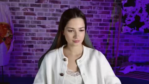 kiravair online show from November 28, 1:29 pm