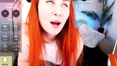 kiraxmoon online show from February 28, 8:18 pm