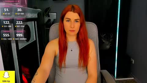 kiraxmoon online show from March 10, 10:18 am