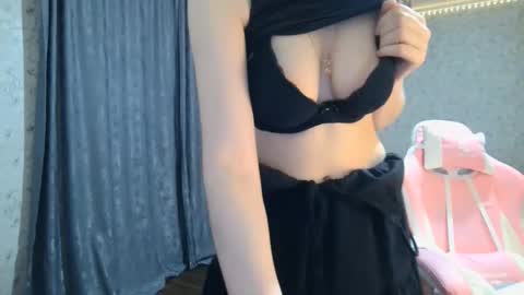 Nicole online show from October 29, 7:03 pm