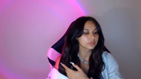 kiss_ameliaa online show from October 10, 3:29 pm