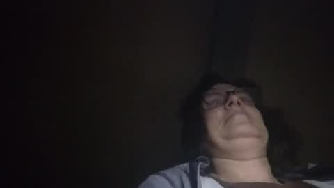 kissandvibe online show from March 29, 6:31 pm