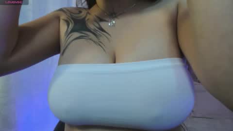 KISSI  online show from September 25, 12:01 pm