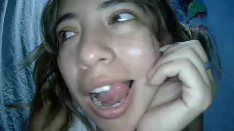 Erika paul online show from October 11, 11:15 am