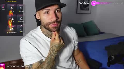 Snapshot of kite__ chatting on March 11, 2:40 pm kite__ online show from March 11, 2:40 pm