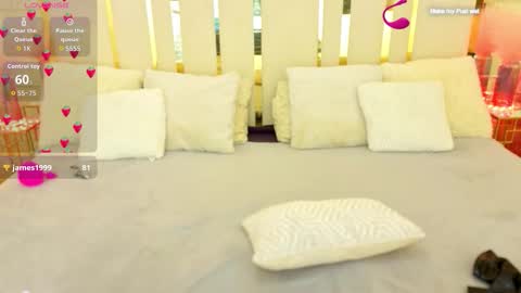 Snapshot of kitnis1love chatting on September 18, 8:13 pm kitness online show from September 18, 8:13 pm