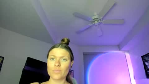 Snapshot of kitsuneserina77 chatting on January 12, 8:14 am Serina Chan online show from January 12, 8:14 am