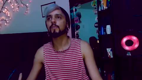 Snapshot of kitsuneshadow22 chatting on September 12, 10:23 pm Alejandro online show from September 12, 10:23 pm