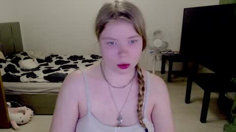 Jennyblonde and Emmabrunette online show from February 20, 9:20 pm