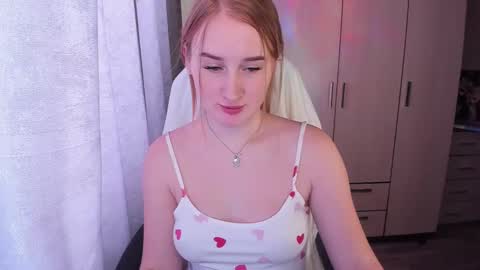 kitten_sun online show from March 2, 4:50 am