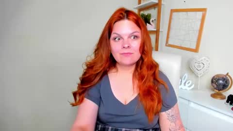 Kitten online show from May 28, 6:55 am