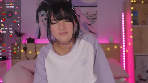      online show from December 6, 2:55 pm