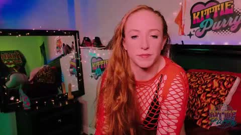 Snapshot of kittiepurry chatting on February 27, 4:02 am Kittie Purry online show from February 27, 4:02 am