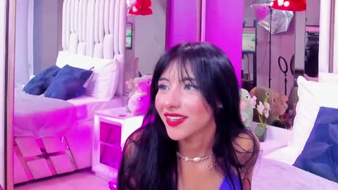 Snapshot of kitty_eliffe chatting on February 4, 11:38 pm kitty online show from February 4, 11:38 pm