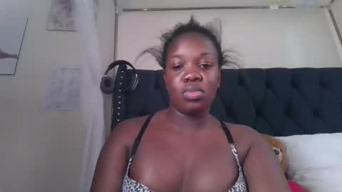 kitty_kerry online show from December 16, 9:15 am