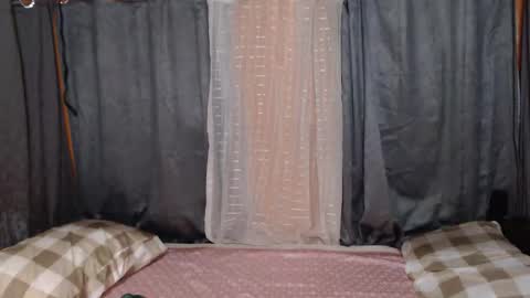 kitty_kim07 online show from October 15, 8:48 am