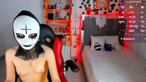 kitty_scoot online show from October 20, 1:21 am