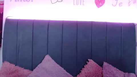 Snapshot of kittybrookex chatting on September 8, 5:23 pm Valery online show from September 8, 5:23 pm