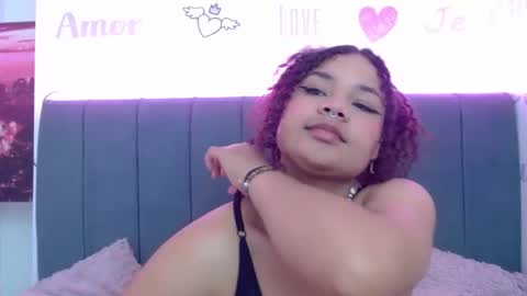 Snapshot of kittybrookex chatting on January 27, 7:46 pm Valery online show from January 27, 7:46 pm
