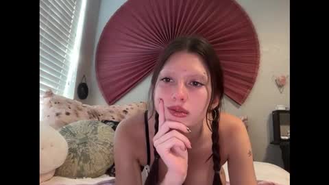 Ivy online show from October 22, 10:22 pm