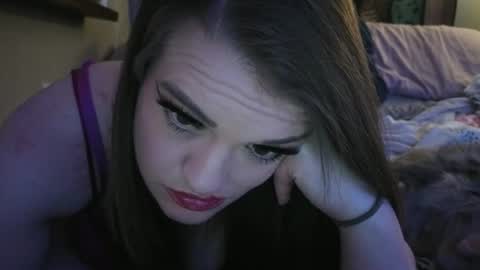 Snapshot of kittykat_1999 chatting on September 15, 5:09 am kittykat 1999 online show from September 15, 5:09 am
