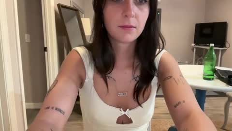 Snapshot of kittypurr79 chatting on September 17, 3:43 am kittypurr79 online show from September 17, 3:43 am