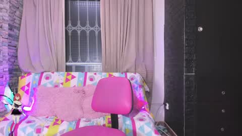Snapshot of kittyqueen01 chatting on March 5, 2:57 am Tatiana Guerrero online show from March 5, 2:57 am