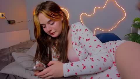 Rina online show from October 2, 1:37 am