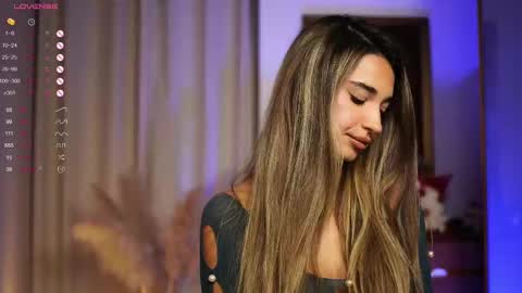 Erika online show from October 6, 7:10 pm