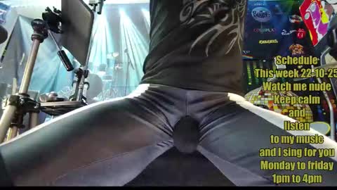 kiveuxmakeu online show from September 26, 4:48 pm