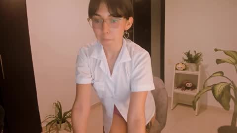 Little piece of fruit online show from December 4, 12:02 am
