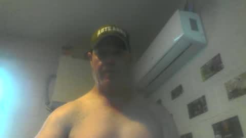 kiwiguy19773 online show from March 9, 12:15 am