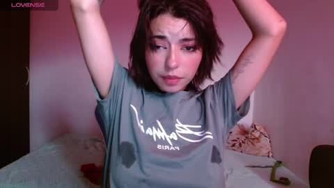 Snapshot of kiyusweetcrazy chatting on January 1, 10:13 pm kiyu online show from January 1, 10:13 pm