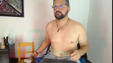 Snapshot of klarck_ chatting on March 8, 4:06 pm Klarck online show from March 8, 4:06 pm