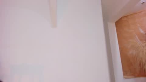 KLAUS online show from January 19, 8:09 pm