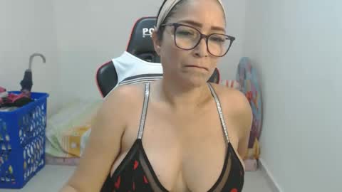 klauss 123 online show from February 1, 6:32 am