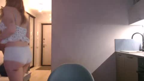 kleopatra__ online show from June 20, 4:57 pm