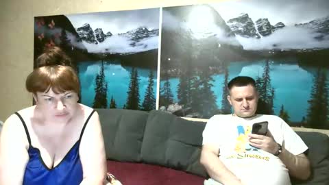 Kleosnow online show from May 14, 6:39 pm