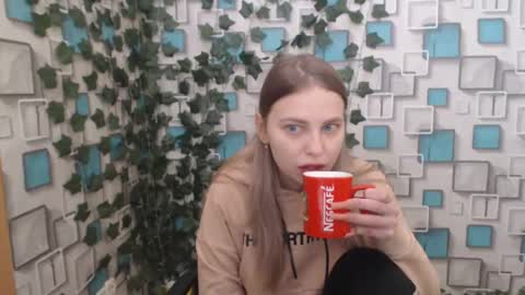 Snapshot of klerkarina chatting on February 24, 5:54 am klerkarina online show from February 24, 5:54 am