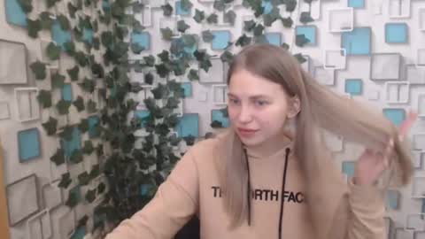 Snapshot of klerkarina chatting on February 24, 9:00 am klerkarina online show from February 24, 9:00 am