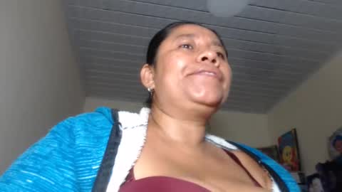 Kloe online show from October 20, 8:19 am