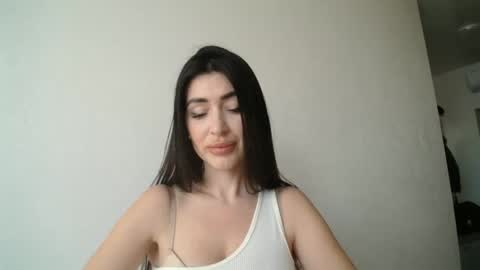 Snapshot of klover_kissu chatting on February 23, 2:46 pm Klover online show from February 23, 2:46 pm