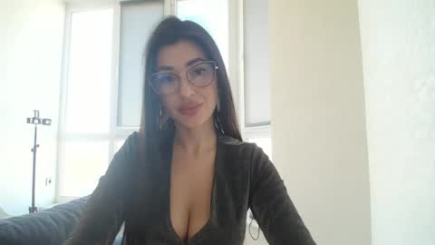 Snapshot of klover_kissu chatting on March 9, 11:47 am Klover online show from March 9, 11:47 am